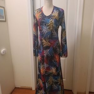 One size fits most long Long sleeve floor length dress.